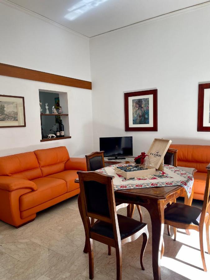 Ferienwohnung Calici Di Marsala - Via Roma 73 Exterior foto
